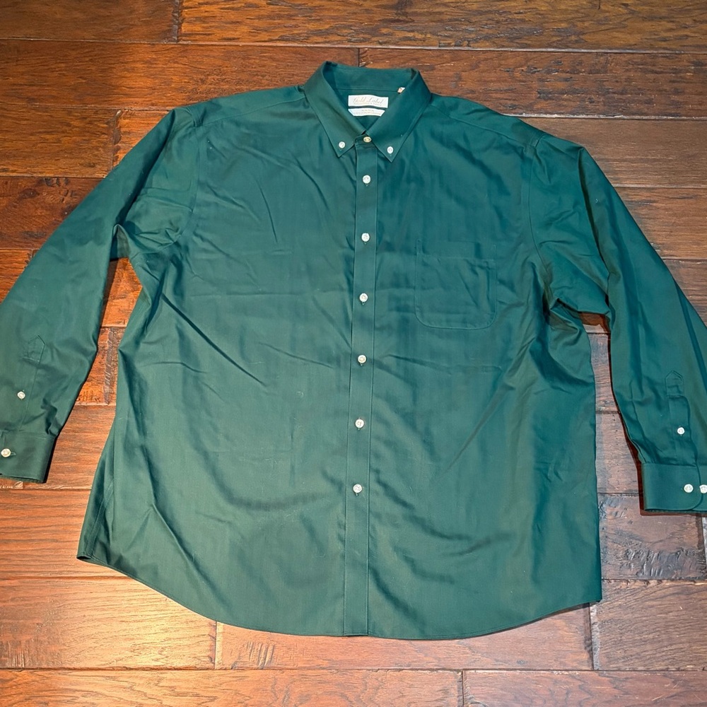 Roundtree & Yorke Forest Green Button Down Shirt